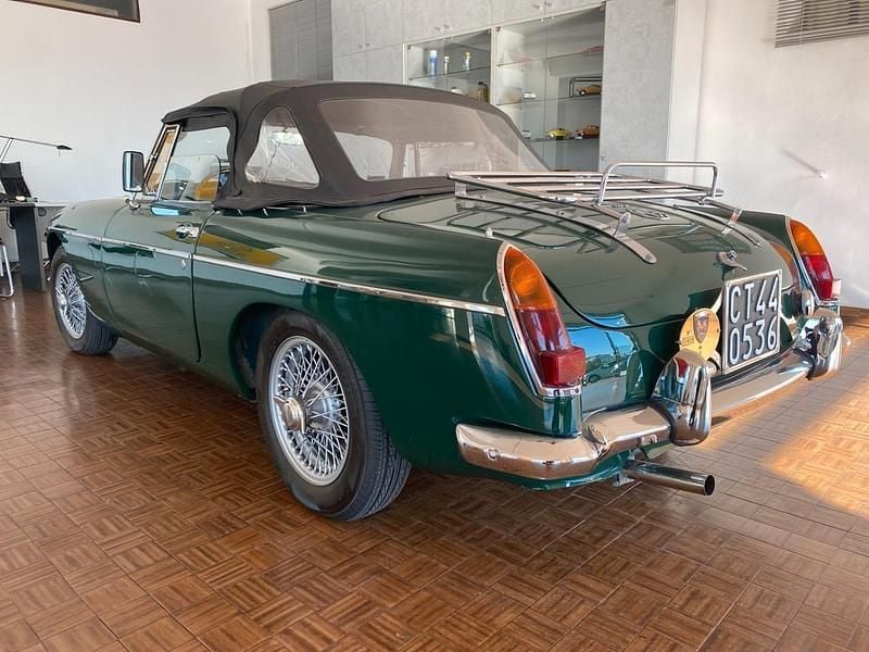 Usata MG B 95 CV (69 kW) 1964 Verde Cabrio