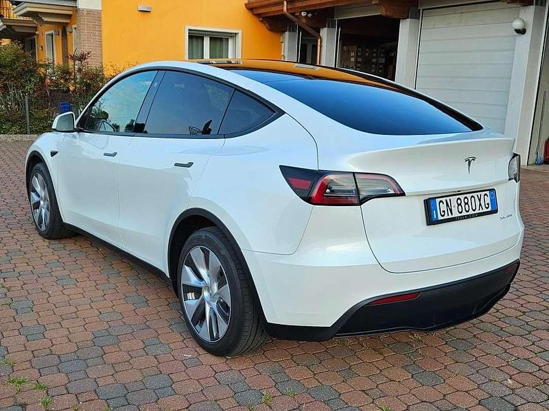 Usata Tesla Model Y Performance 189 kW (258 CV) 2023 Bianco SUV