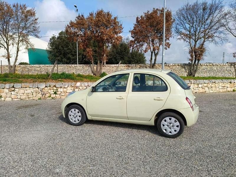 Usata Nissan Micra Acenta 80 CV (58 kW) 2004 Beige Utilitaria