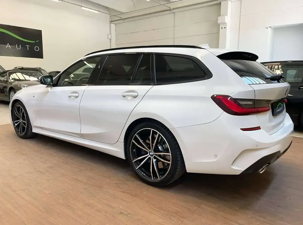 Usata BMW 320 M Sport 190 CV (139 kW) 2021 Bianco Station wagon