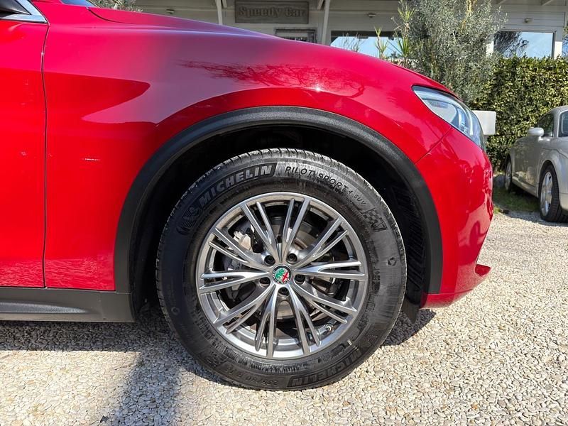 Usata Alfa Romeo Stelvio Ti 190 CV (139 kW) 2021 Rosso SUV