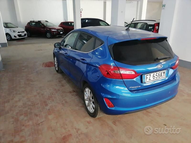 Usata Ford Fiesta 75 CV (55 kW) 2019 Blu Utilitaria