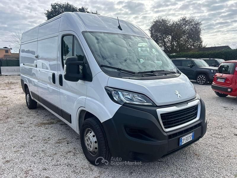 Usata Peugeot Boxer Premium 140 CV (102 kW) 2023 Bianco Furgone
