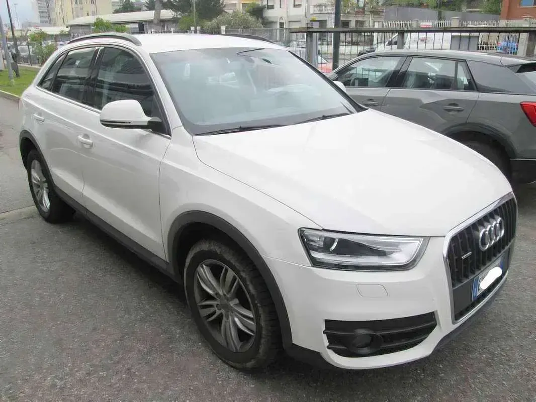 Begagnad Audi Q3 Business Plus 170 HK (125 kW) 2015 Vit SUV