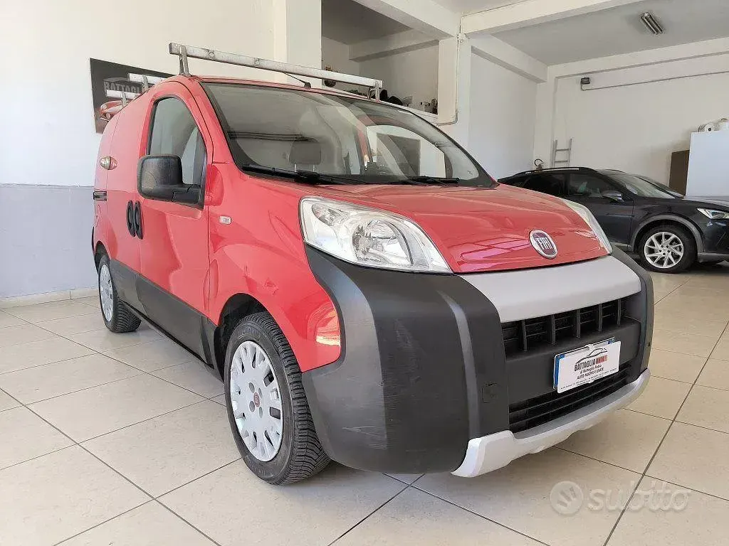 Usata Fiat Fiorino 95 CV (69 kW) 2016 Rosso Monovolume