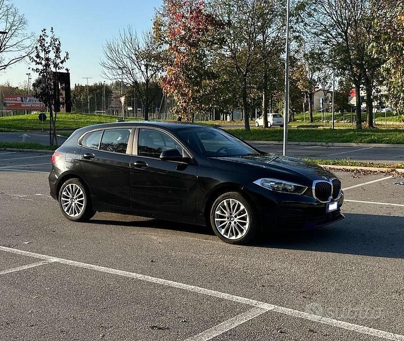 Usata BMW 116 Advantage 116 CV (85 kW) 2020 Nero Utilitaria