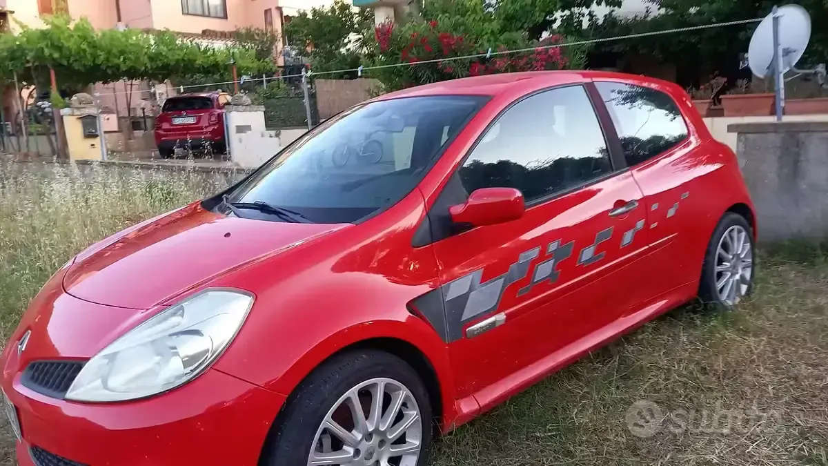 Usata Renault Clio II R.S. 200 CV (147 kW) 2007 Rosso Berlina