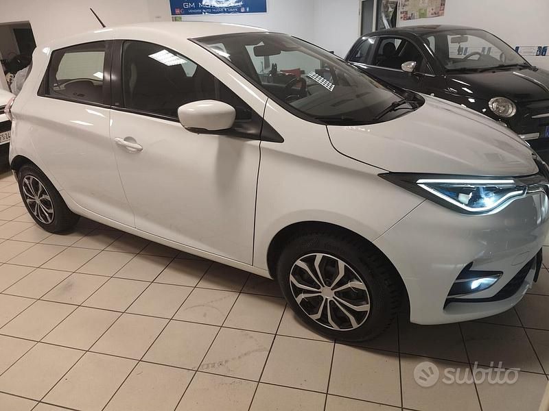 Usata Renault Zoe Zen 80 kW (109 CV) 2021 Bianco Utilitaria
