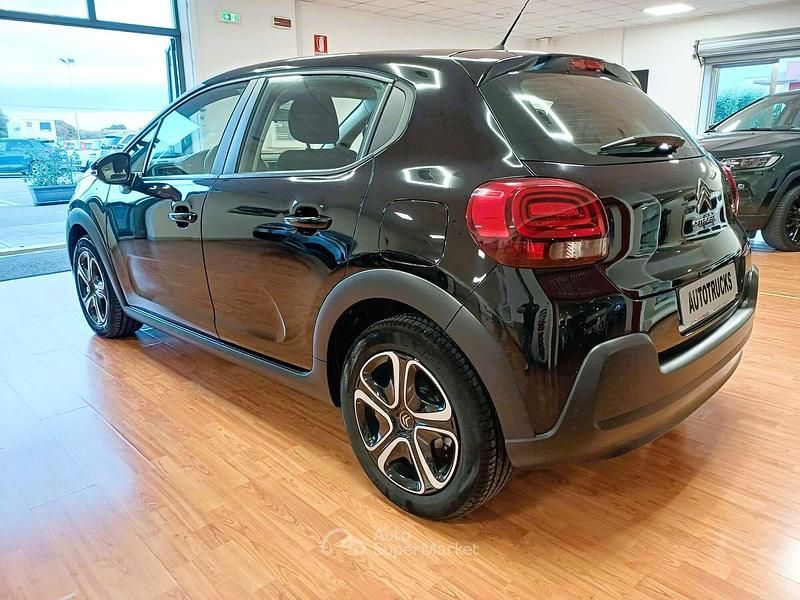 Brugt Citroën C3 Shine 102 HK (75 kW) 2024 Sort Sedan