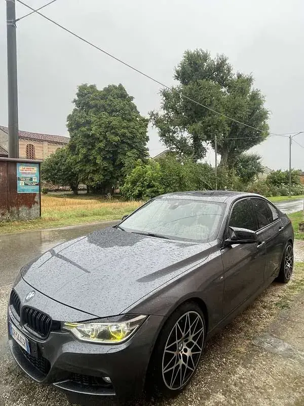 Usata BMW 318 M Sport 136 CV (100 kW) 2018 Berlina