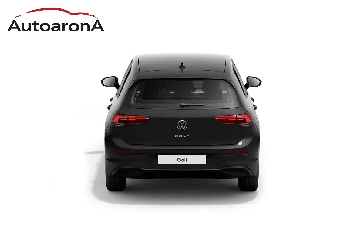 Usata VW Golf VIII Life 110 CV (80 kW) 2024 5k grigio uranio Berlina