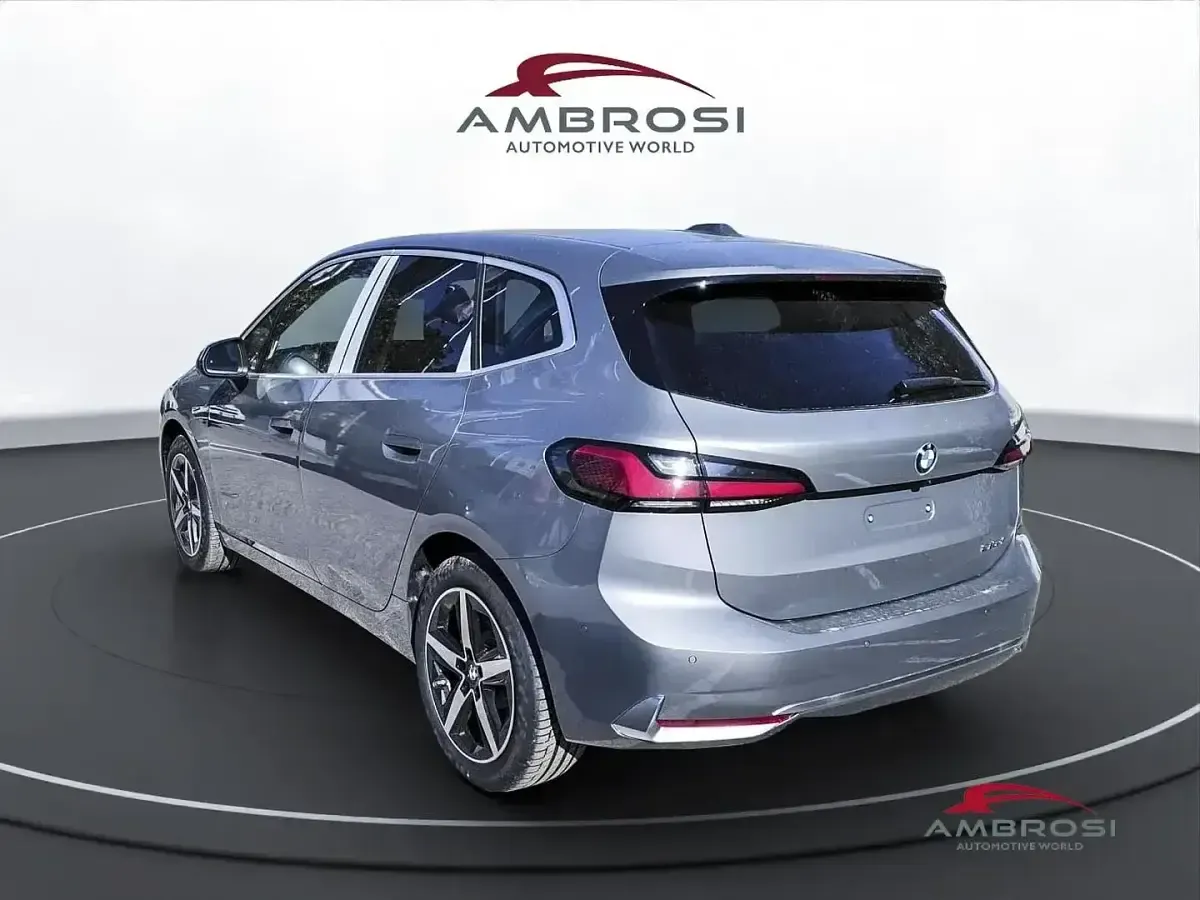 Nuova BMW 218 Gran Coupé Luxury Line 150 CV (110 kW) 2025 Grigio Coupé