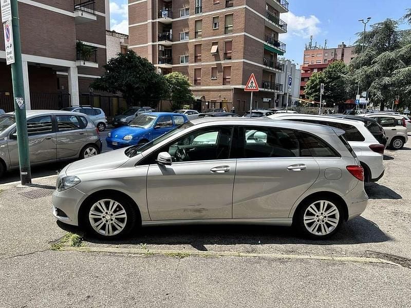 Usata Mercedes B180 Executive 109 CV (80 kW) 2014 Monovolume