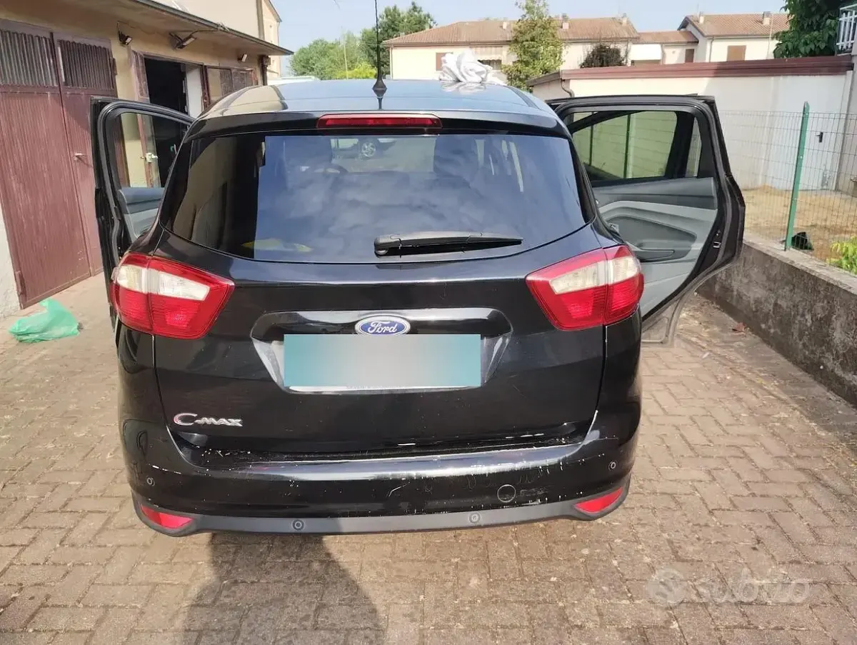 Usata Ford C-MAX Titanium 115 CV (84 kW) 2011 Nero Monovolume