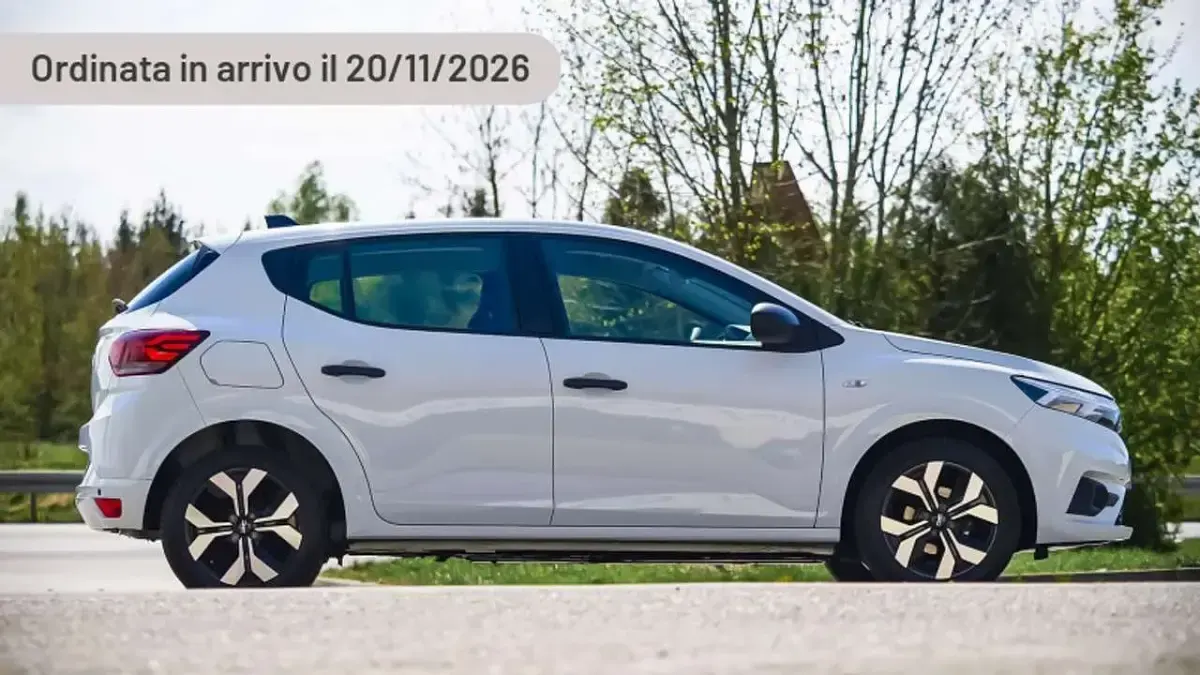 Nuova Dacia Sandero Expression 122 CV (89 kW) 2026 Argento Berlina
