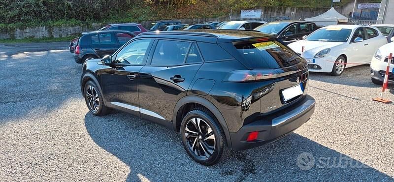 Usata Peugeot 2008 Allure 110 CV (80 kW) 2021 Nero SUV