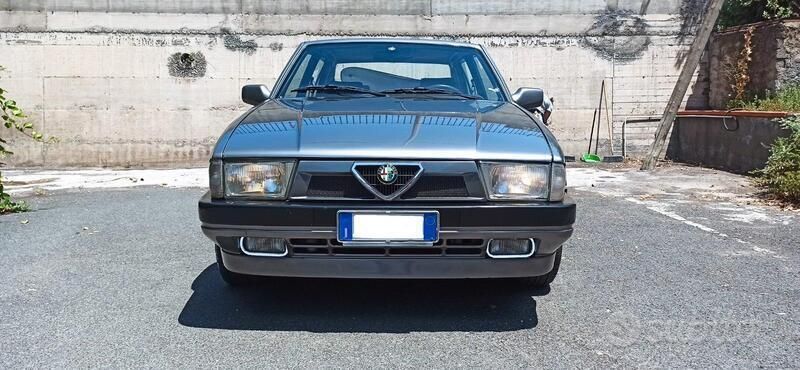 Usata 1991 Alfa Romeo 75 Tre volumi | 11.000 € - Immagine 1/4