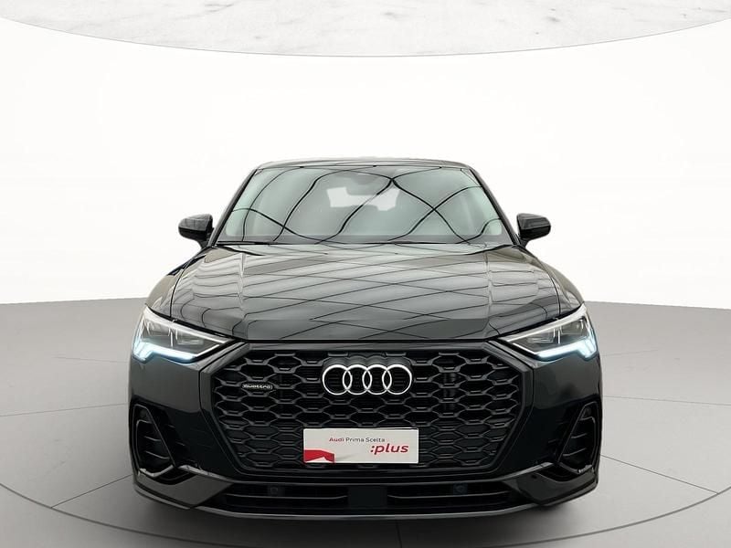 Usata Audi Q3 Sportback S-Line 200 CV (147 kW) 2023 Nero mito metallizzato SUV
