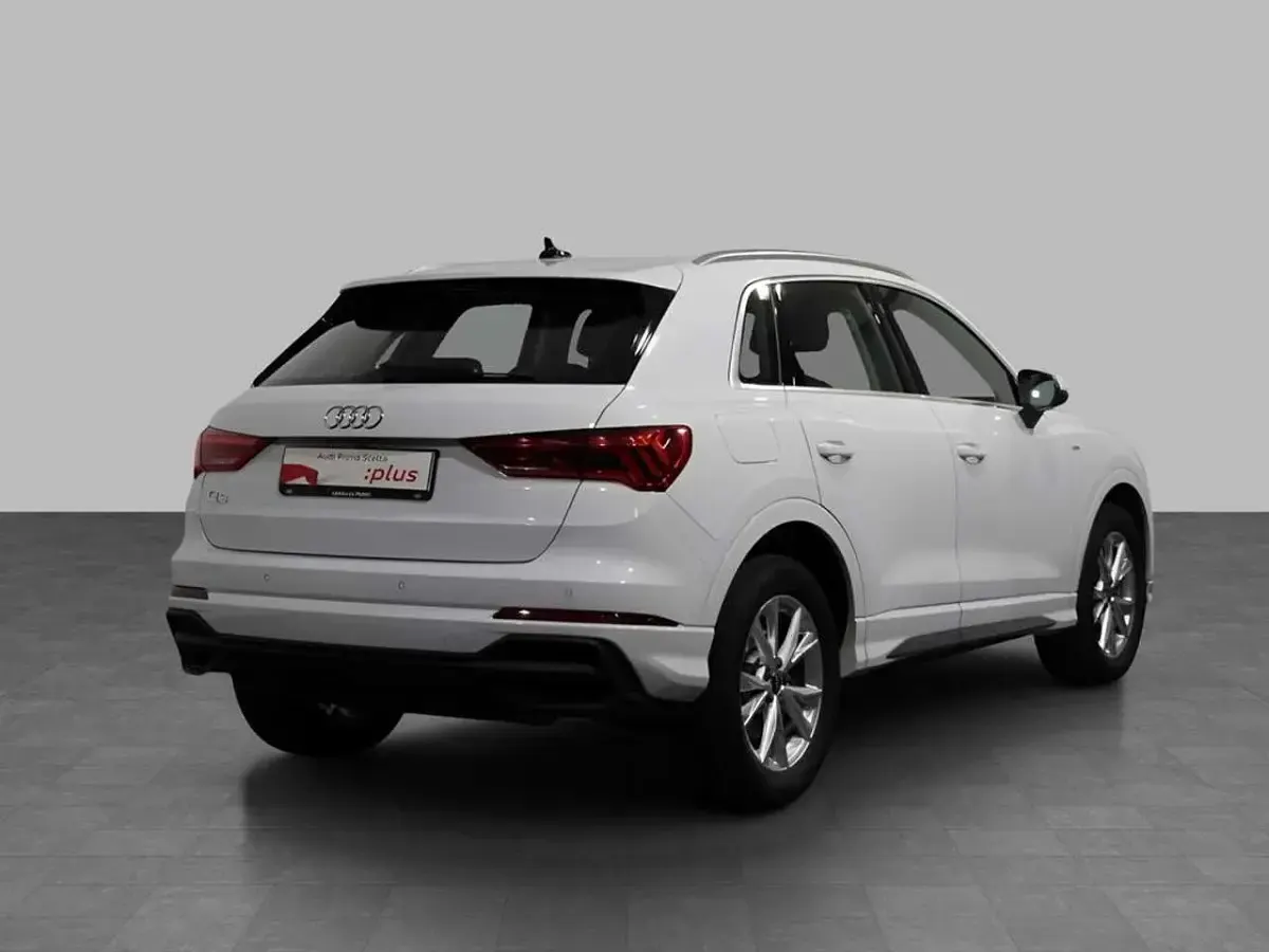 Usata Audi Q3 S-Line 245 CV (180 kW) 2024 Bianco SUV