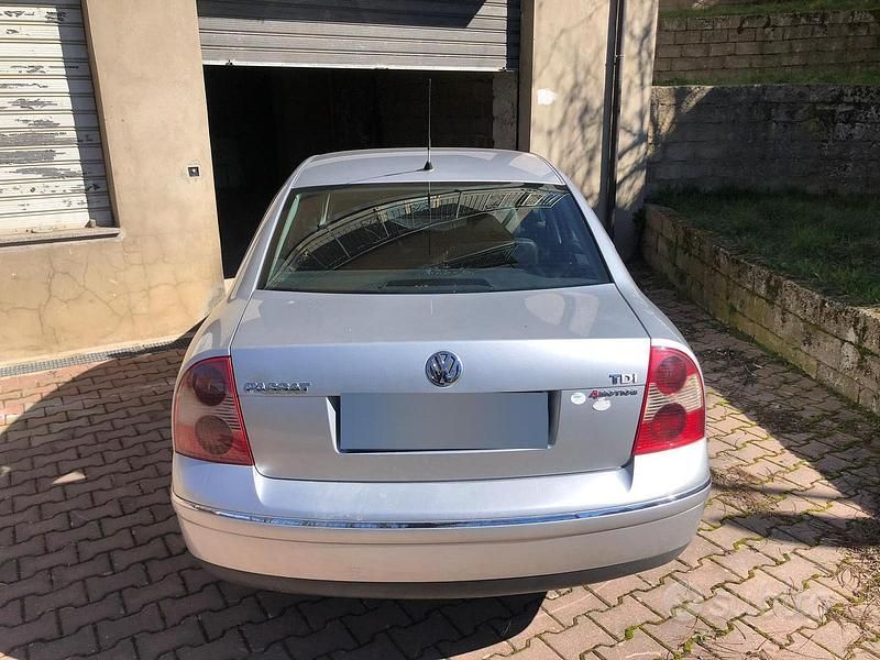 Usata VW Passat 2003 Berlina