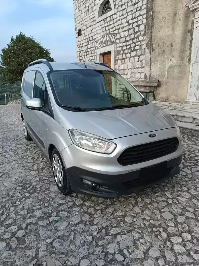 Usata Ford Transit 76 CV (55 kW) 2016 Grigio