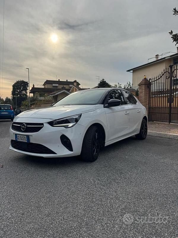 Bianco Usata 2021 Opel Corsa Elegance Tre volumi | 11.000 € (Ottimo prezzo) - Immagine 1/4
