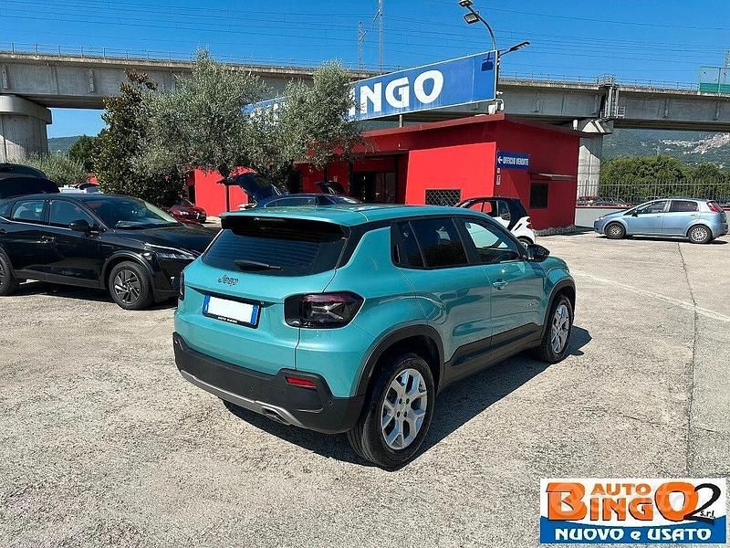 Usata Jeep Avenger Longitude 101 CV (74 kW) 2024 Blu SUV