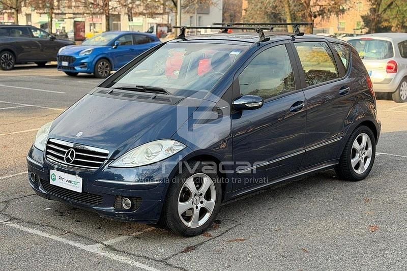 Blu Usata 2006 Mercedes A150 Avantgarde Tre volumi | 1990 € (Ottimo prezzo) - Immagine 1/4