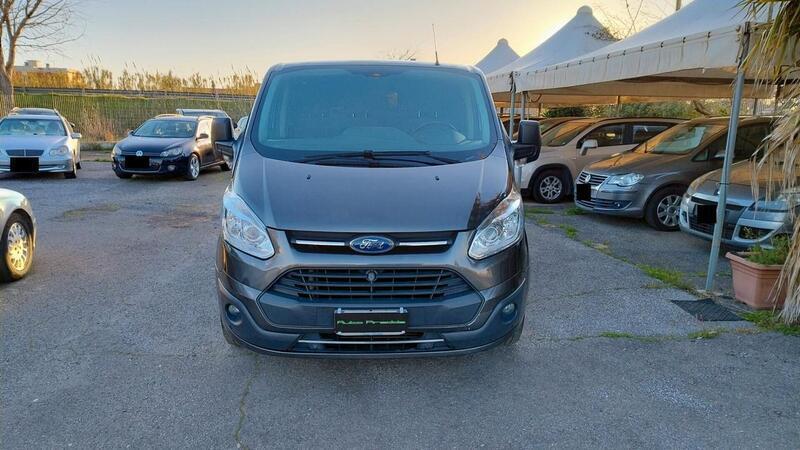 Usato 2017 Ford Transit Custom 2.0 Diesel 130 CV (19.900 €)