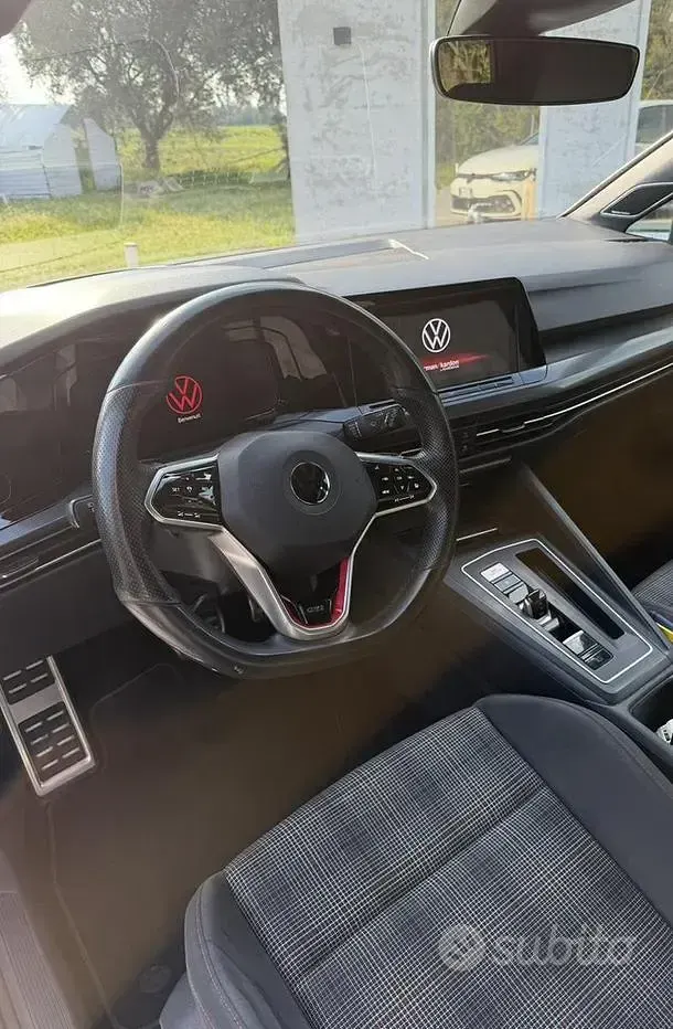 Usata VW Golf VIII GTI 245 CV (180 kW) 2022 Bianco Berlina