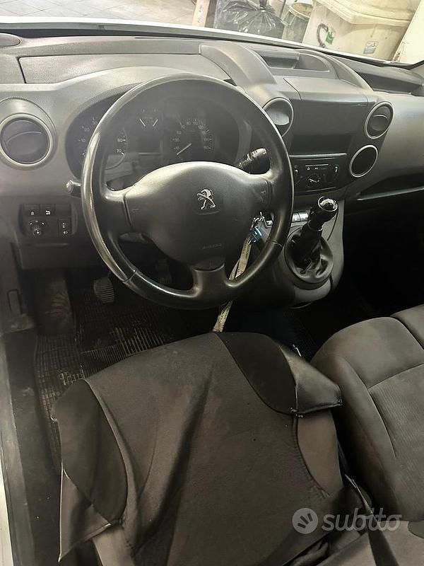 Usata Peugeot Partner 90 CV (66 kW) 2014 Bianco Monovolume
