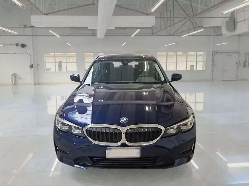 Usata BMW 318 Advantage 149 CV (109 kW) 2022 Berlina