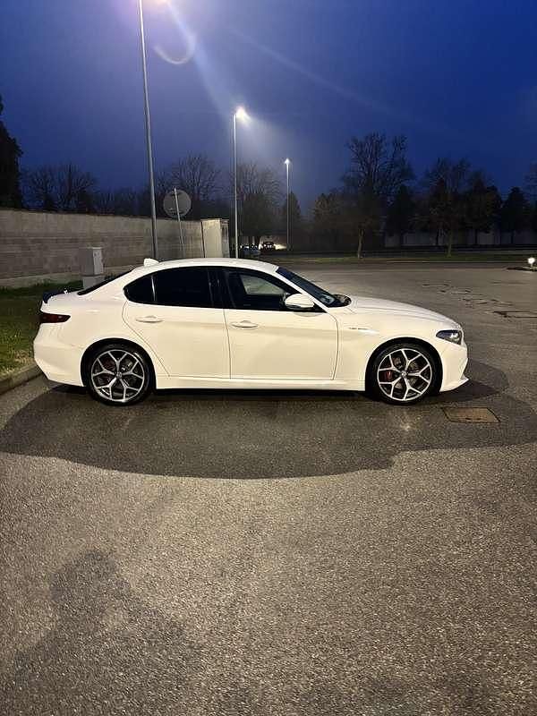 Usata Alfa Romeo Giulia Veloce 211 CV (155 kW) 2020 Berlina