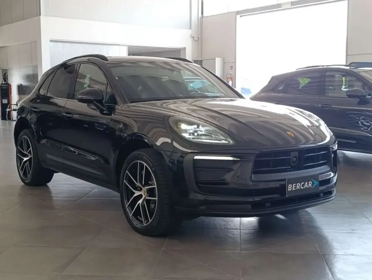 Usata Porsche Macan 265 CV (194 kW) 2023 Nero SUV