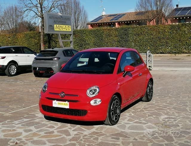 Usata Fiat 500 Club 69 CV (50 kW) 2022 Rosso Utilitaria