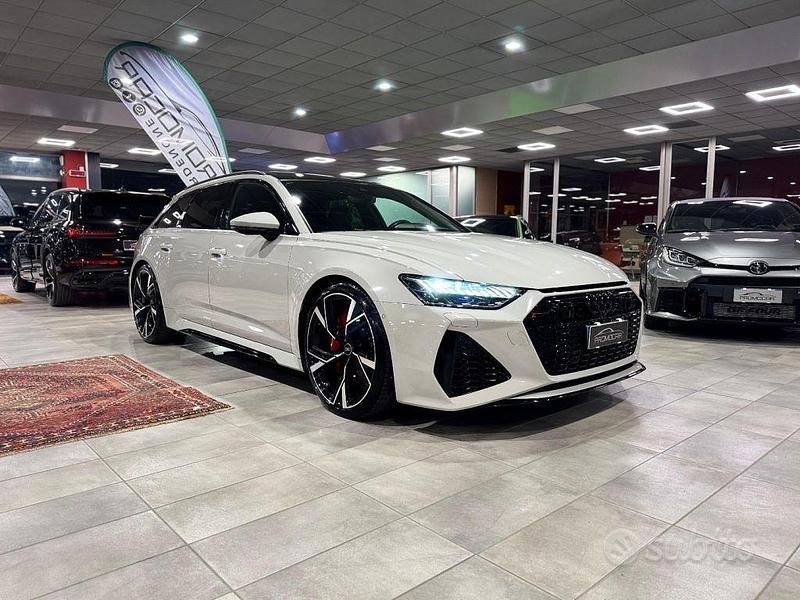 Usata Audi RS6 Business 600 CV (441 kW) 2022 Grigio Station wagon