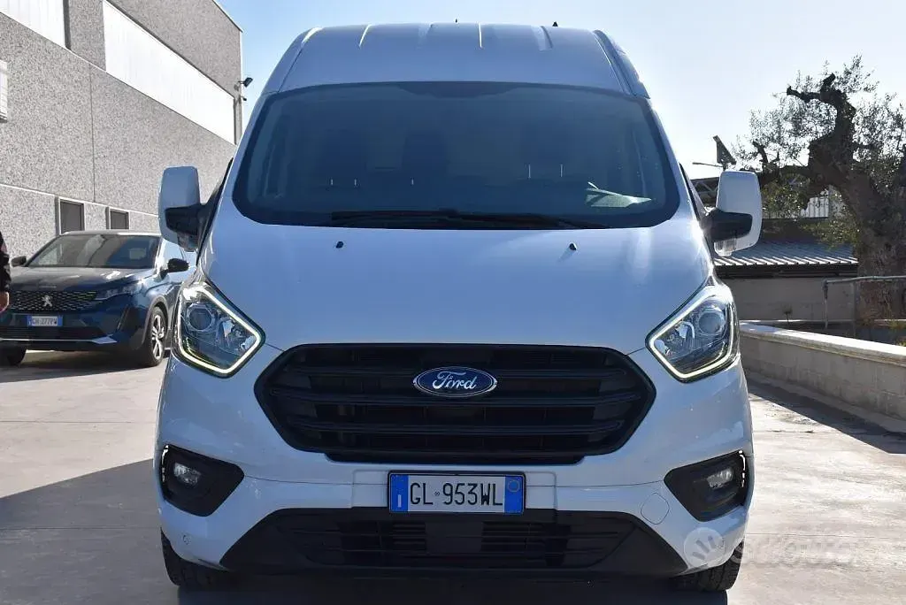 Usata Ford Transit Custom 131 CV (96 kW) 2022 Bianco Berlina