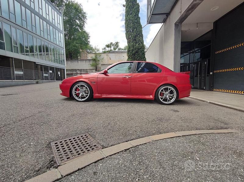 Usata Alfa Romeo 156 GTA 250 CV (183 kW) 2002 Rosso Berlina