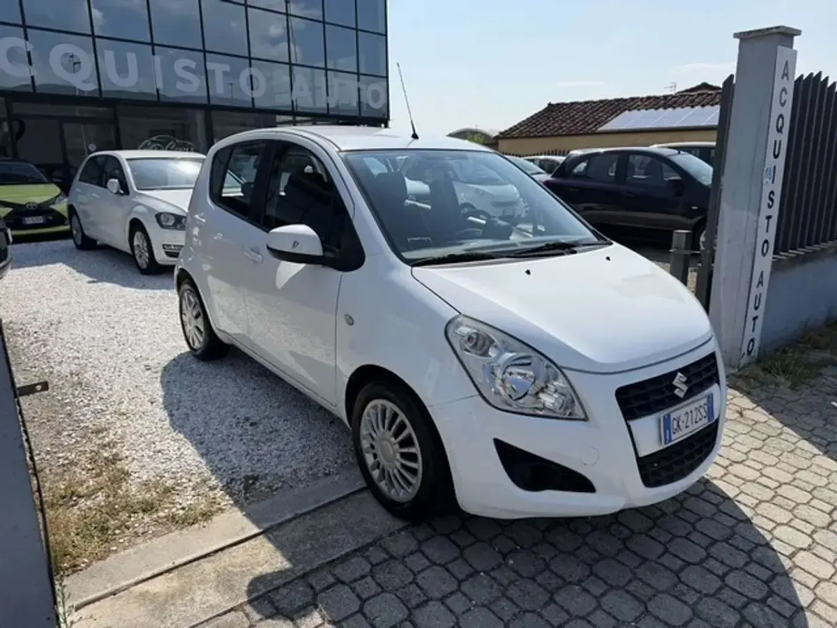 Usata Suzuki Splash GL 68 CV (50 kW) 2012 Bianco Utilitaria