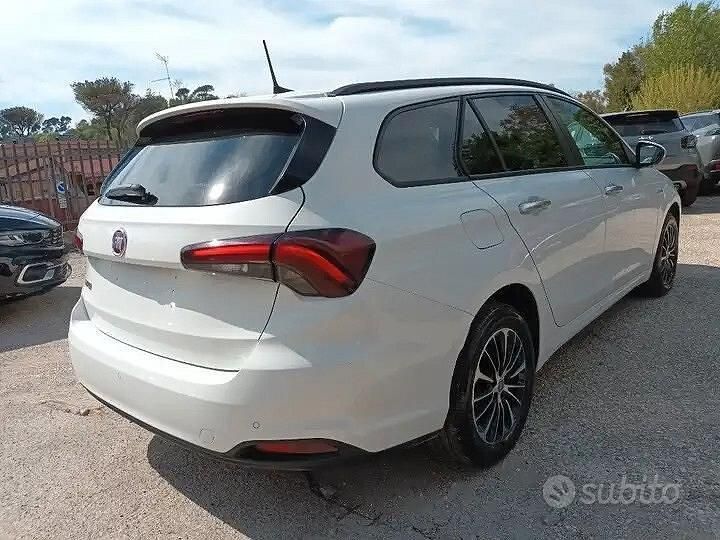 Usata Fiat Tipo S 130 CV (95 kW) 2024 Bianco Station wagon