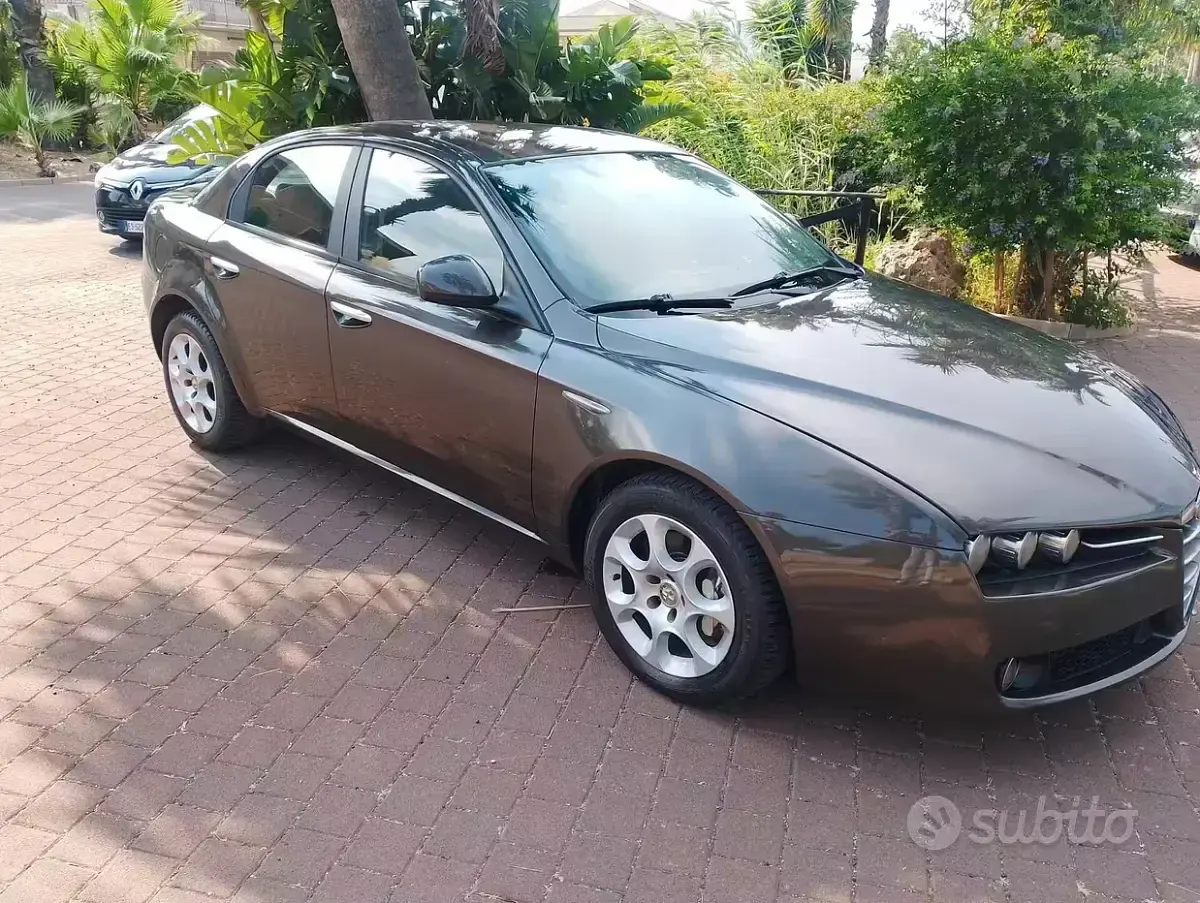 Usata Alfa Romeo 159 Progression 150 CV (110 kW) 2008 Nero Berlina