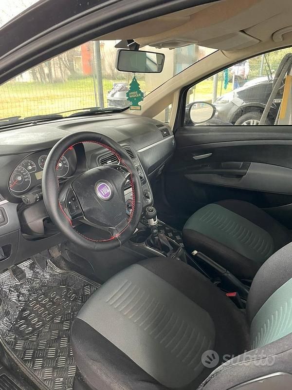 Usata Fiat Grande Punto 65 CV (47 kW) 2007 Utilitaria