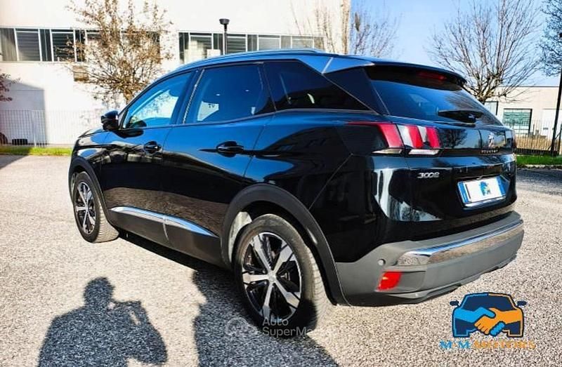 Usata Peugeot 3008 Allure 131 CV (96 kW) 2018 Nero SUV