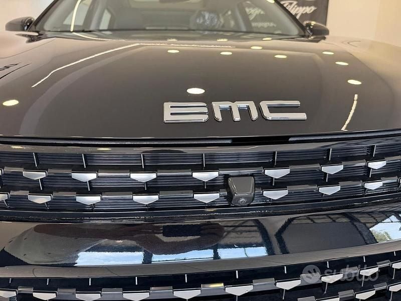 Nuova EMC SEI 113 CV (83 kW) 2025 Argento SUV
