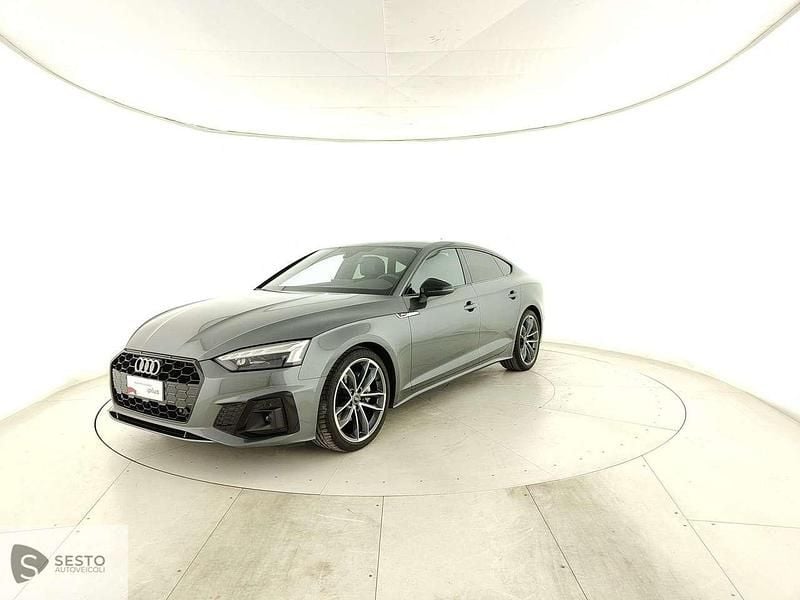 Grigio daytona perla Usata 2024 Audi A5 Sportback S-Line Due volumi | 46.500 € (Cara) - Immagine 1/4