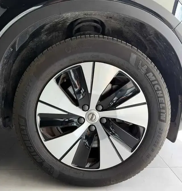 Usata Volvo XC40 Core 211 CV (155 kW) 2023 Nero SUV
