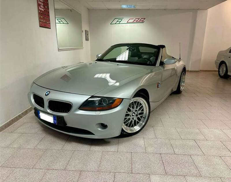 Usato 2003 BMW Z4 2.5 Benzin 192 CV (17.990 €)