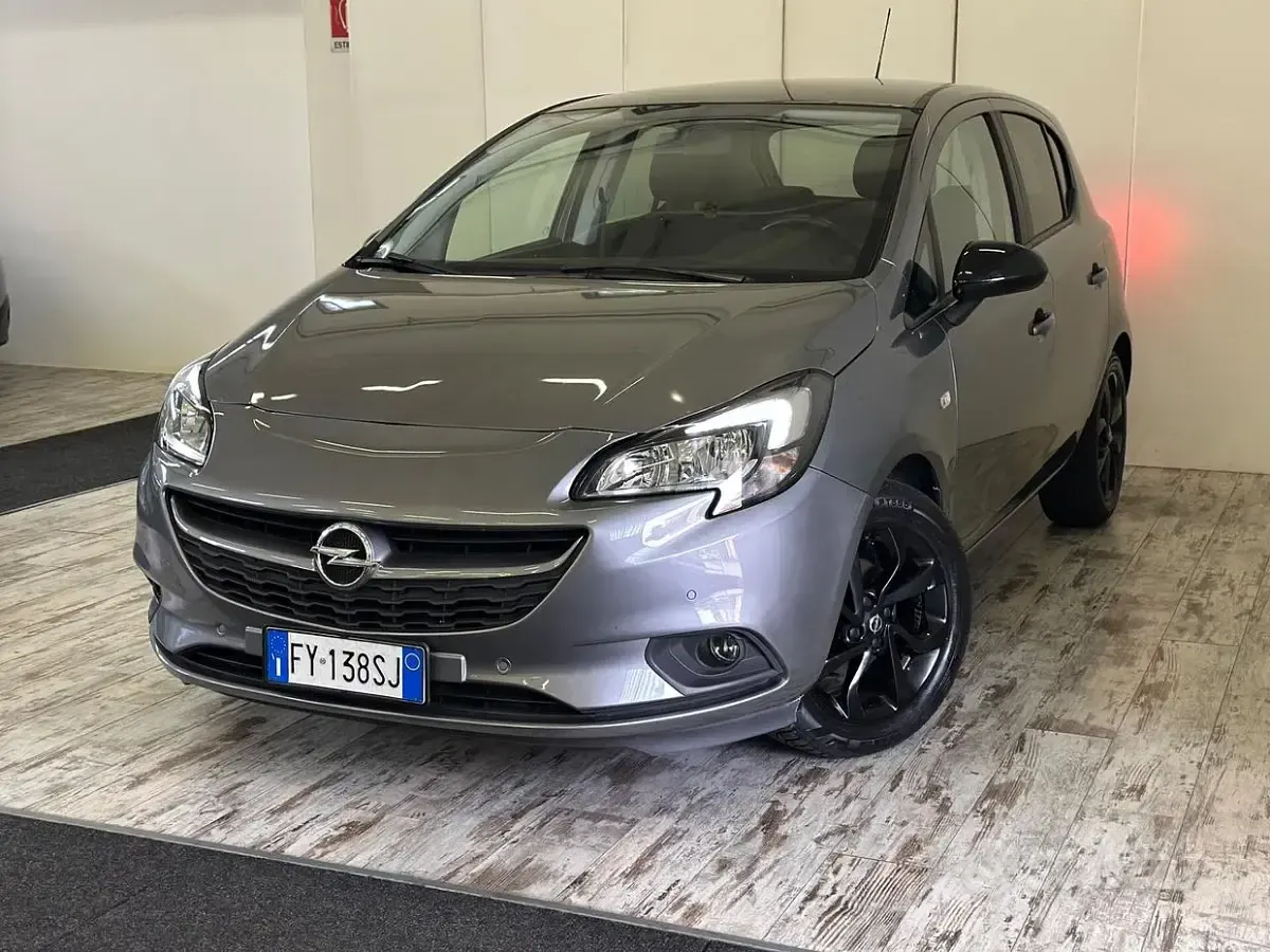 Usado Opel Corsa 90 HP (66 kW) 2019 Cinzento Citadino