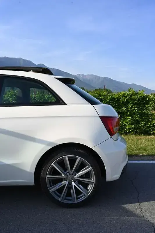 Usata Audi A1 Ambition 86 CV (63 kW) 2012 Bianco Utilitaria