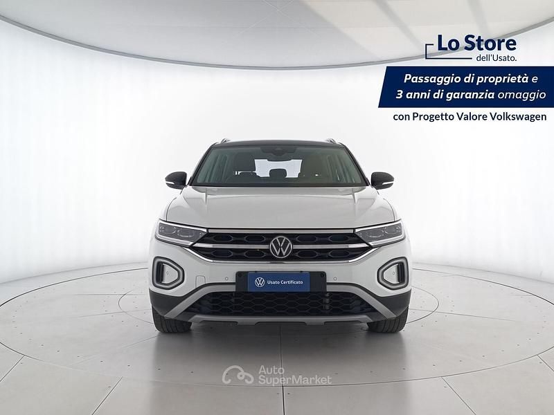 Usata VW T-Roc Style 110 CV (80 kW) 2023 Pure white nero SUV